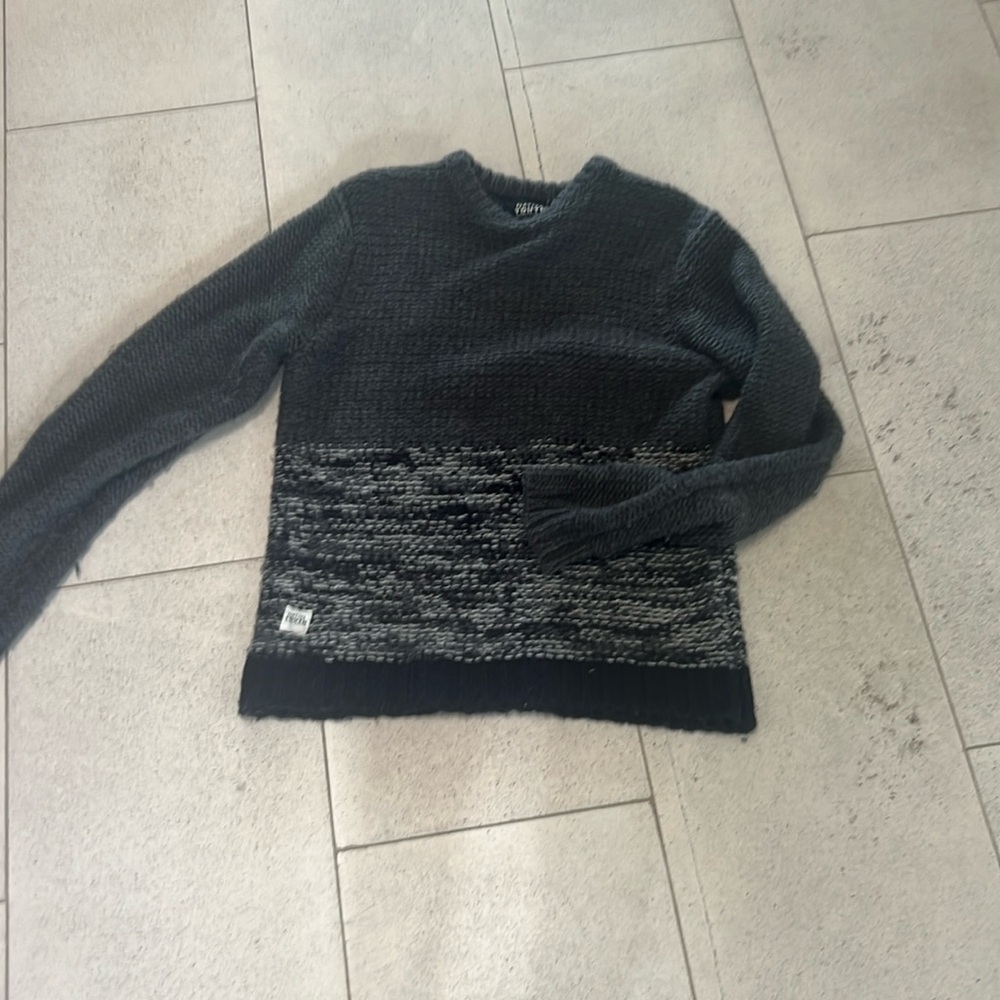Native Youth sweater
